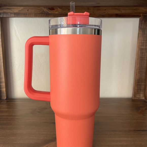 Stanley - OG 40oz Grapefruit - Picture 2 of 3